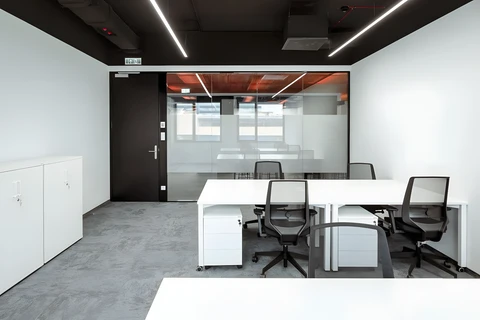 Day Office 6 people (full day, 8:30-16:30)