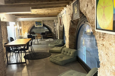 Private Office at GroundInn LAb