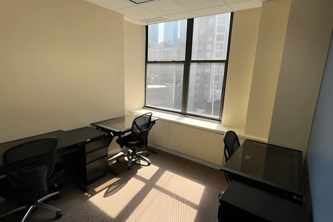 Private Windowed Day Office 7029 