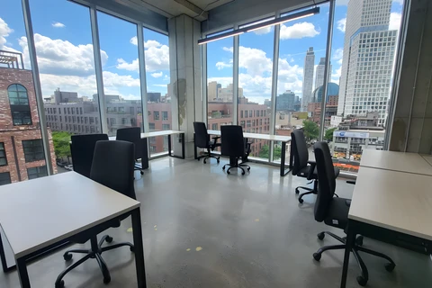 1-10 Person Waterfront Corner Office 531
