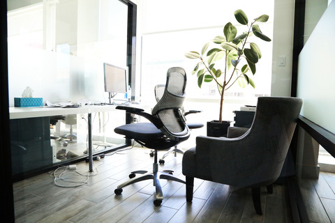 Bright Office in SoHo for 1-2