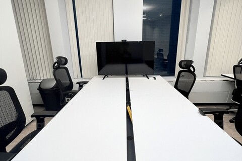 Startuptive R6