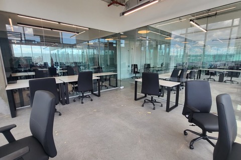 1-9 Person Corner Office 501