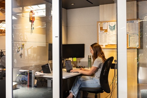 Private Office Pod 2