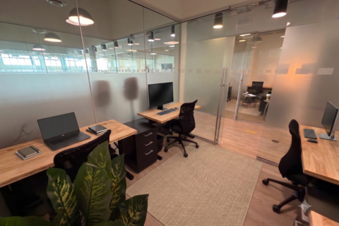 4-Person Private Office