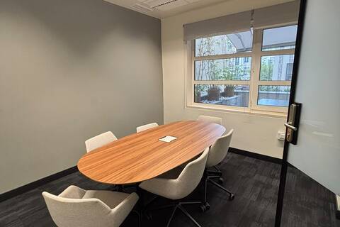 Private Office 03