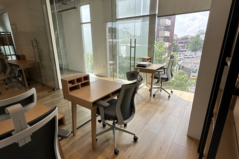Private Office - 3 people