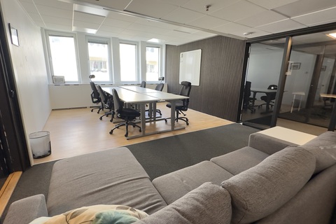 Private Office 22