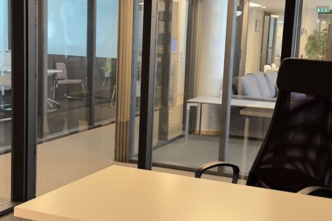 Private Office 23B