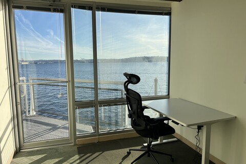 Waterfront Day Office