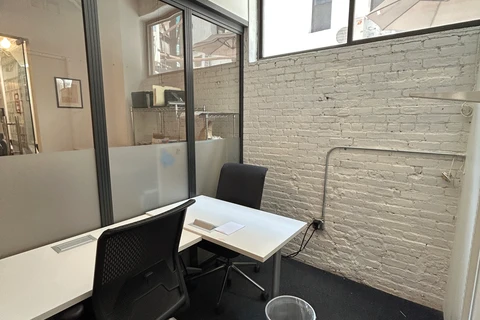 Suite 213