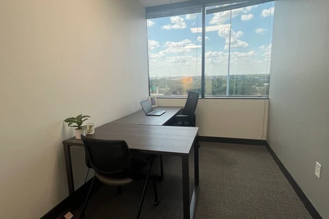 Suite 123