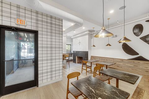 Brick & Mortar - Glen Ellyn