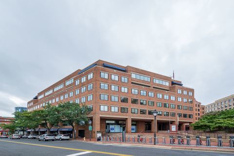 a large building