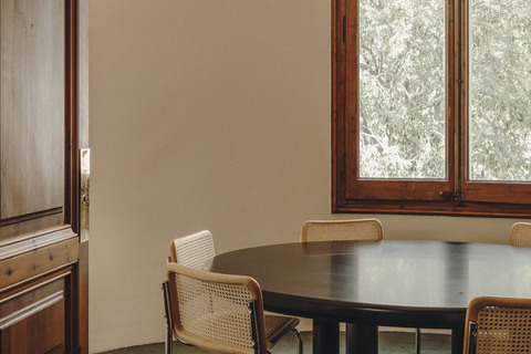 a chair in a room