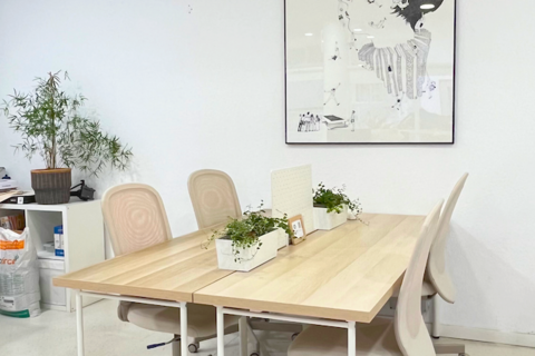 a chair in a room