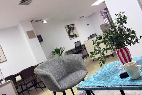 a chair in a room