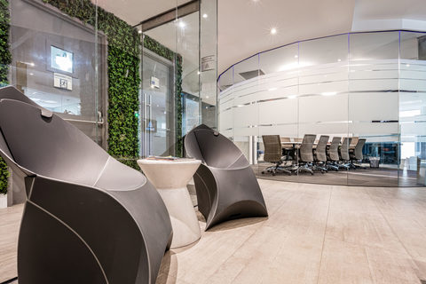 08 Lobby