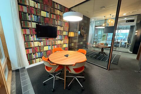 P.0.03 - Library Room