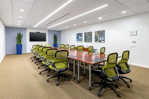 Alexander Room