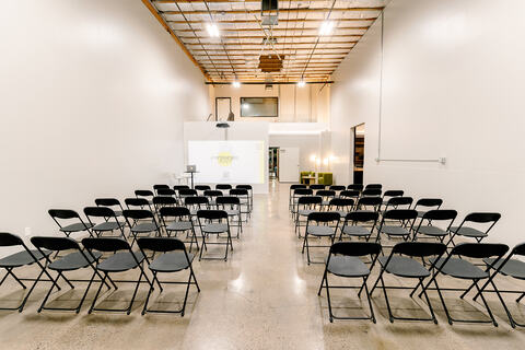 Modern Industrial Event Space Near The Strip