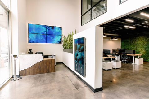  Modern Industrial Workshop with floor to ceiling windows near the strip