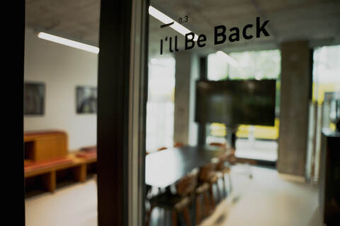 MR 0.3 - I'll Be Back