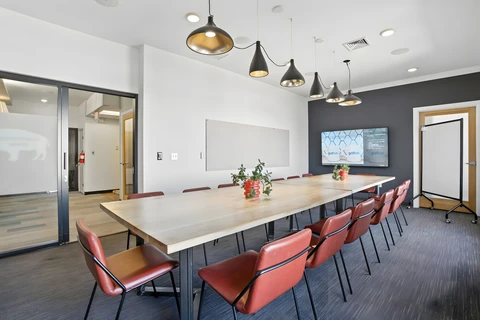Buffalo - 2nd Floor TV/AV