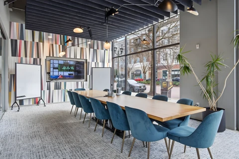 The Shark Tank (TV) - 1st Floor