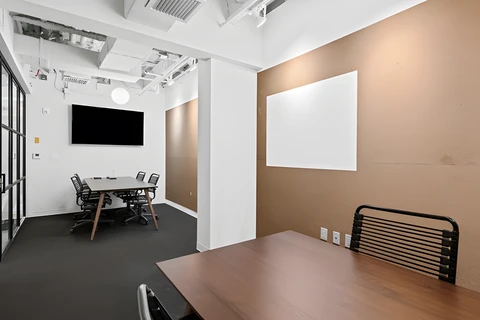 Private Meeting Room for 12