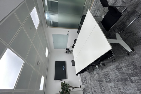 Lombard Room 2