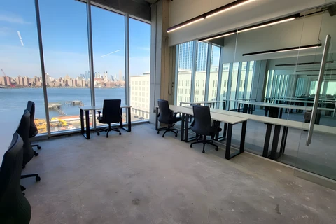 200 Kent Waterfront 5 Person Conference Room 