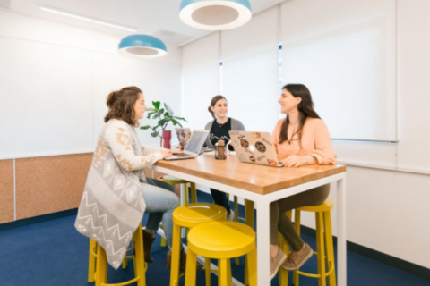[Test] Conference Room