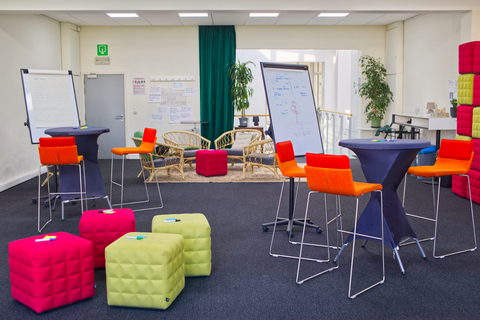 Ostrom - Main event room