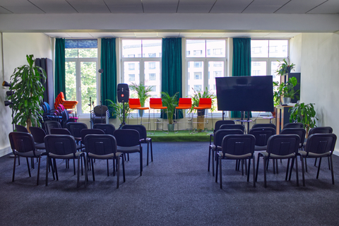 Ostrom - Main event room