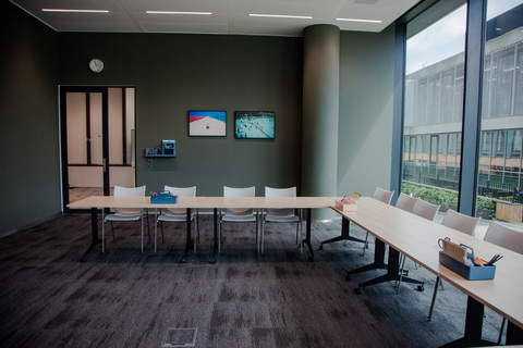 Meeting Room: 0.3 