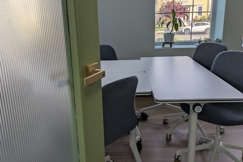 Meeting Room & Flex Space