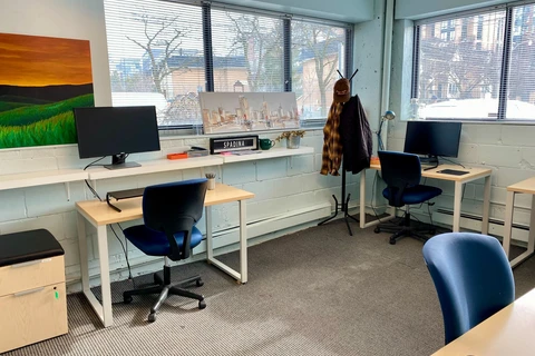 Day Office 7