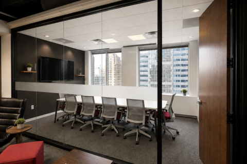 Sunlit Meeting Room for 10