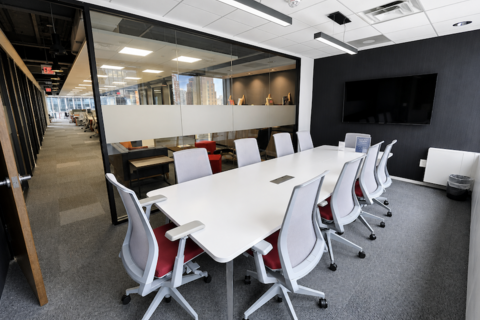 Sunlit Meeting Room for 10
