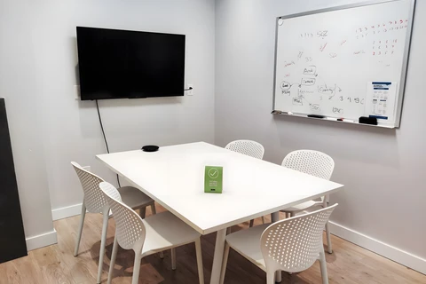 5-Seat Meeting Rooms (Toronto Downtown)
