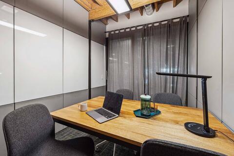 Opal Room (Small Meeting Room)