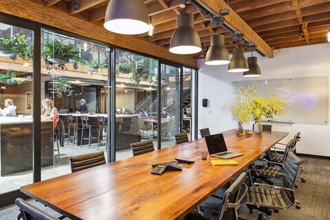 Telegraph Room (Large Meeting Room — Equipped with Hybrid Meeting Technology) 