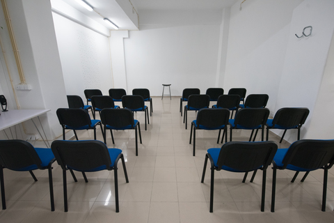 Photo Studio / Conference Room
