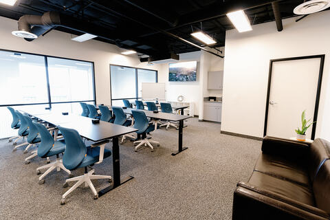 Modern Industrial Workshop with floor to ceiling windows near the strip