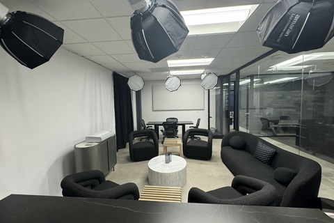 Lounge - Think Big