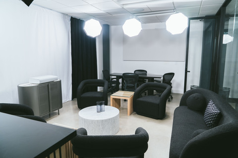 Lounge - Think Big