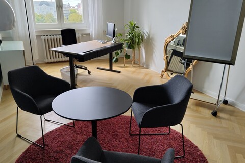 Berthe - A day-office with style.