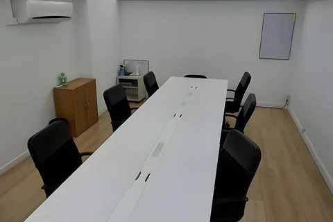 Upper Business Center Conference Room